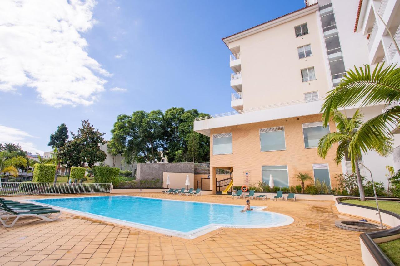 Flh Modern With Pool Funchal (Madeira)